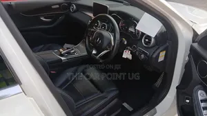 Mercedes-Benz C200 2016 Pearl