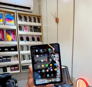 New Apple iPhone Air 256 GB Black