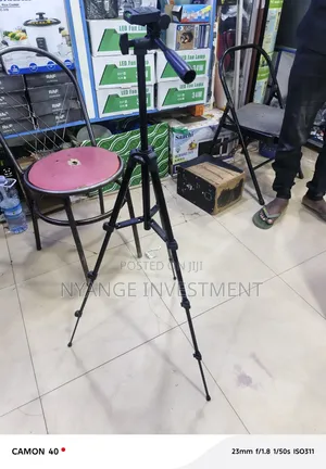 Tripod 3120A for Mobile Phones and Lightweight Cameras [5.4, 5.7].