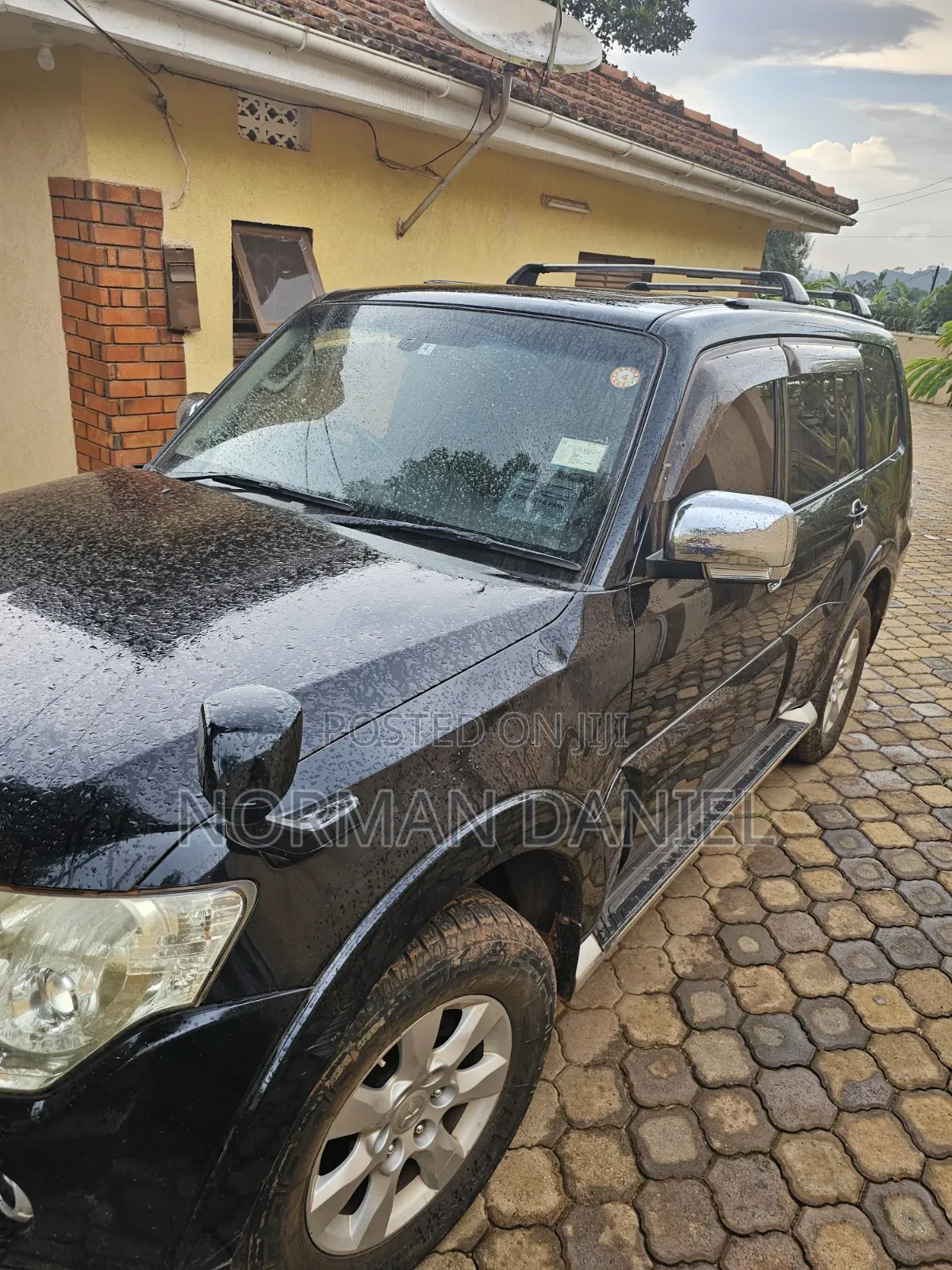 Mitsubishi Pajero 3.0 2011 Black