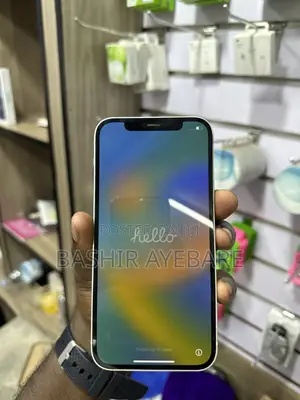 Apple iPhone 13 128 GB Green
