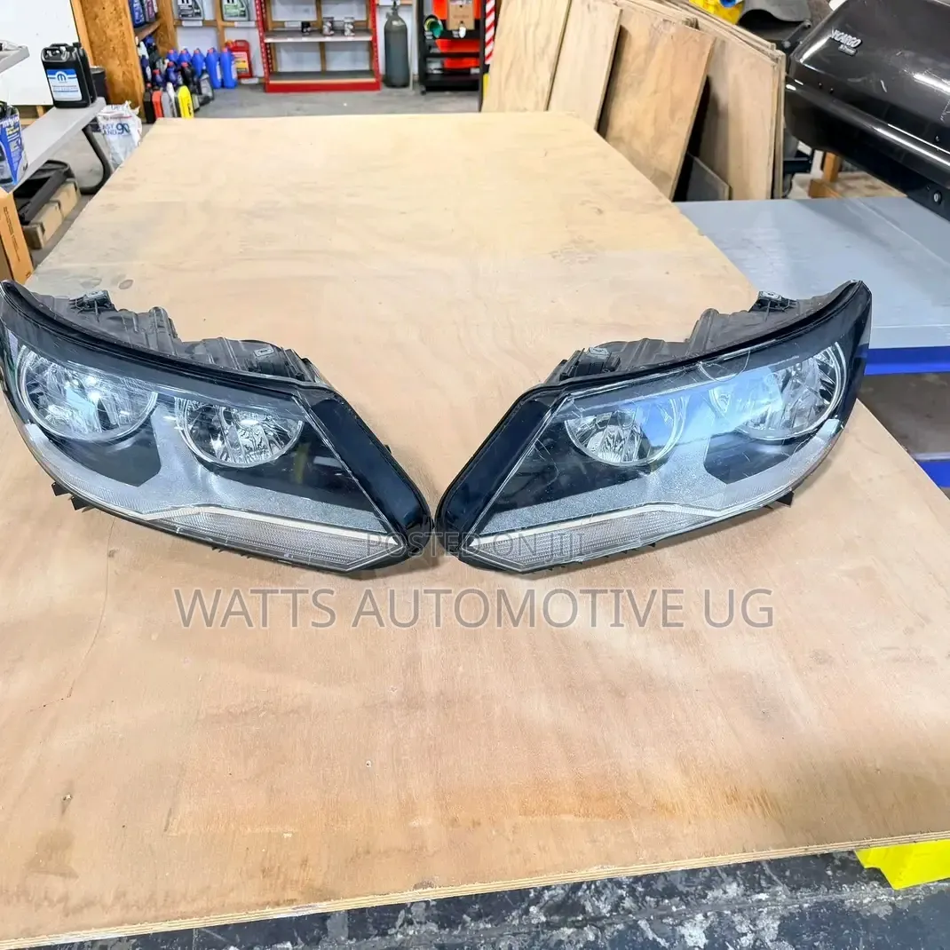Volkswagen Tiguan 2013 Headlights Non Module