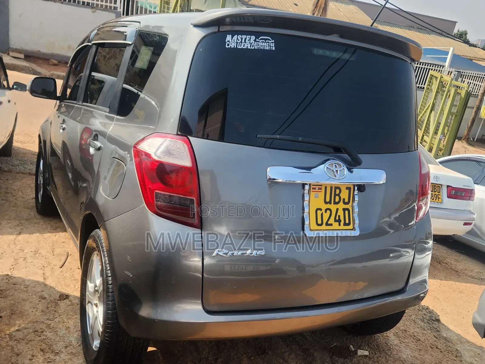 Toyota Ractis 2007 Gray