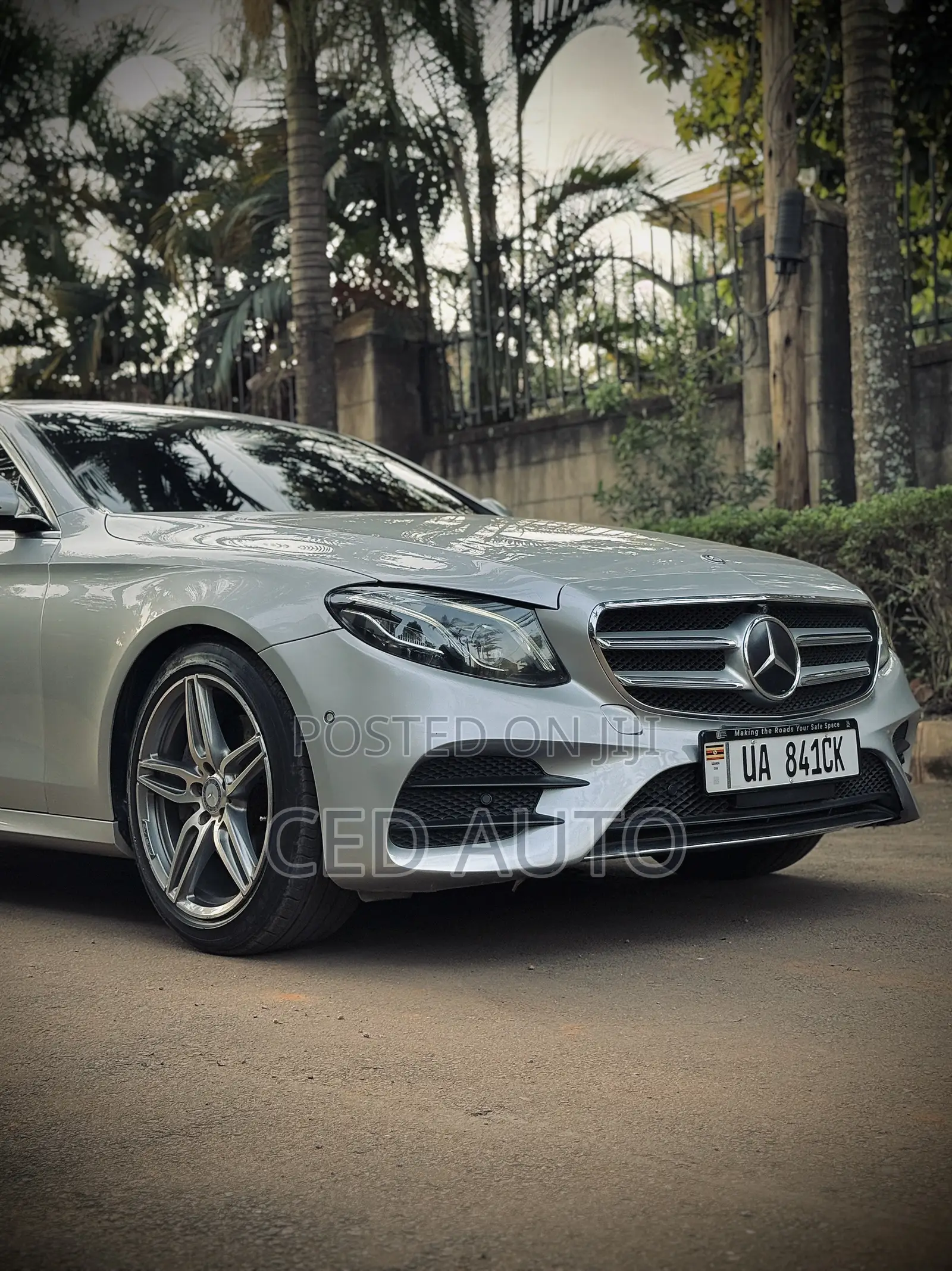 Mercedes-Benz E200 2017 Silver