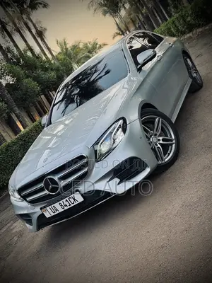 Mercedes-Benz E200 2017 Silver