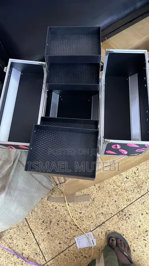 Makeup Kit or Box