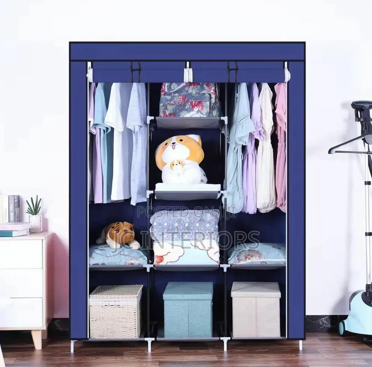 3 Column Metalic Frame Closet With Outer Fabric