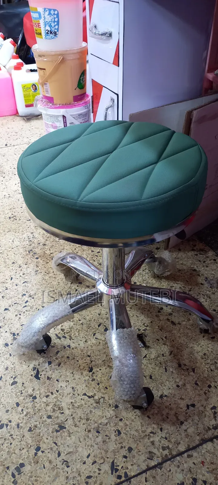 Salon Chair