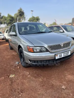 Toyota Vista 2002 Gold