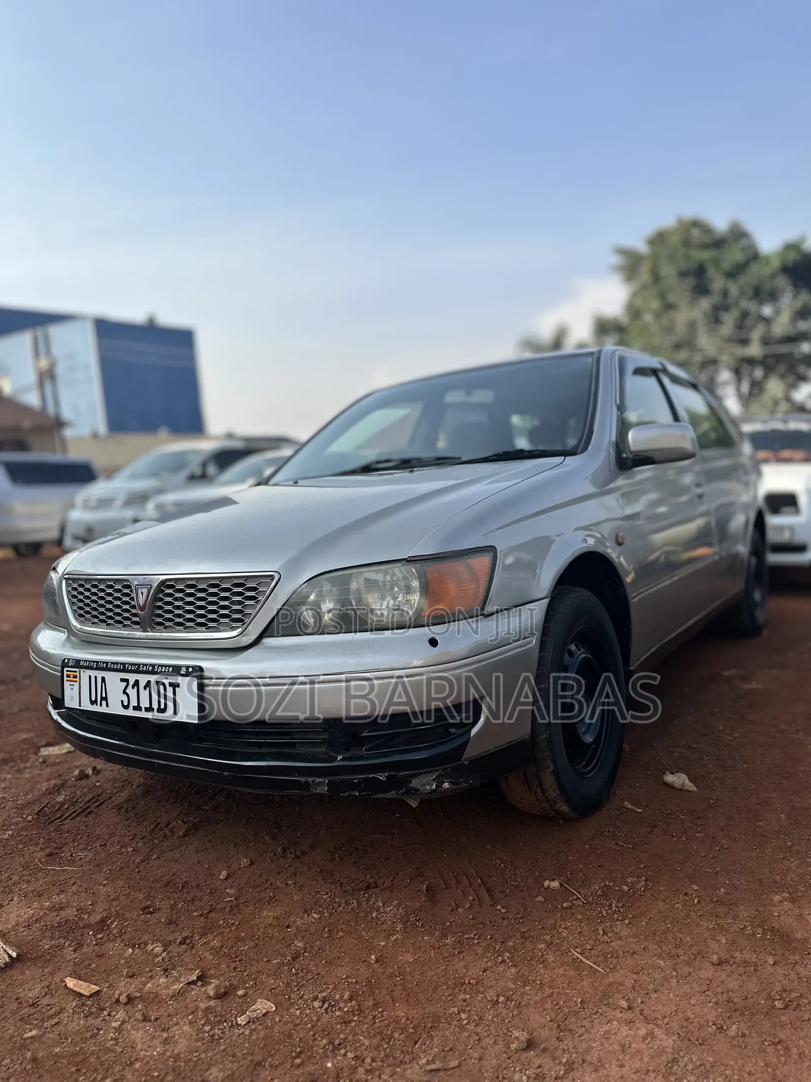 Toyota Vista 2002 Gold