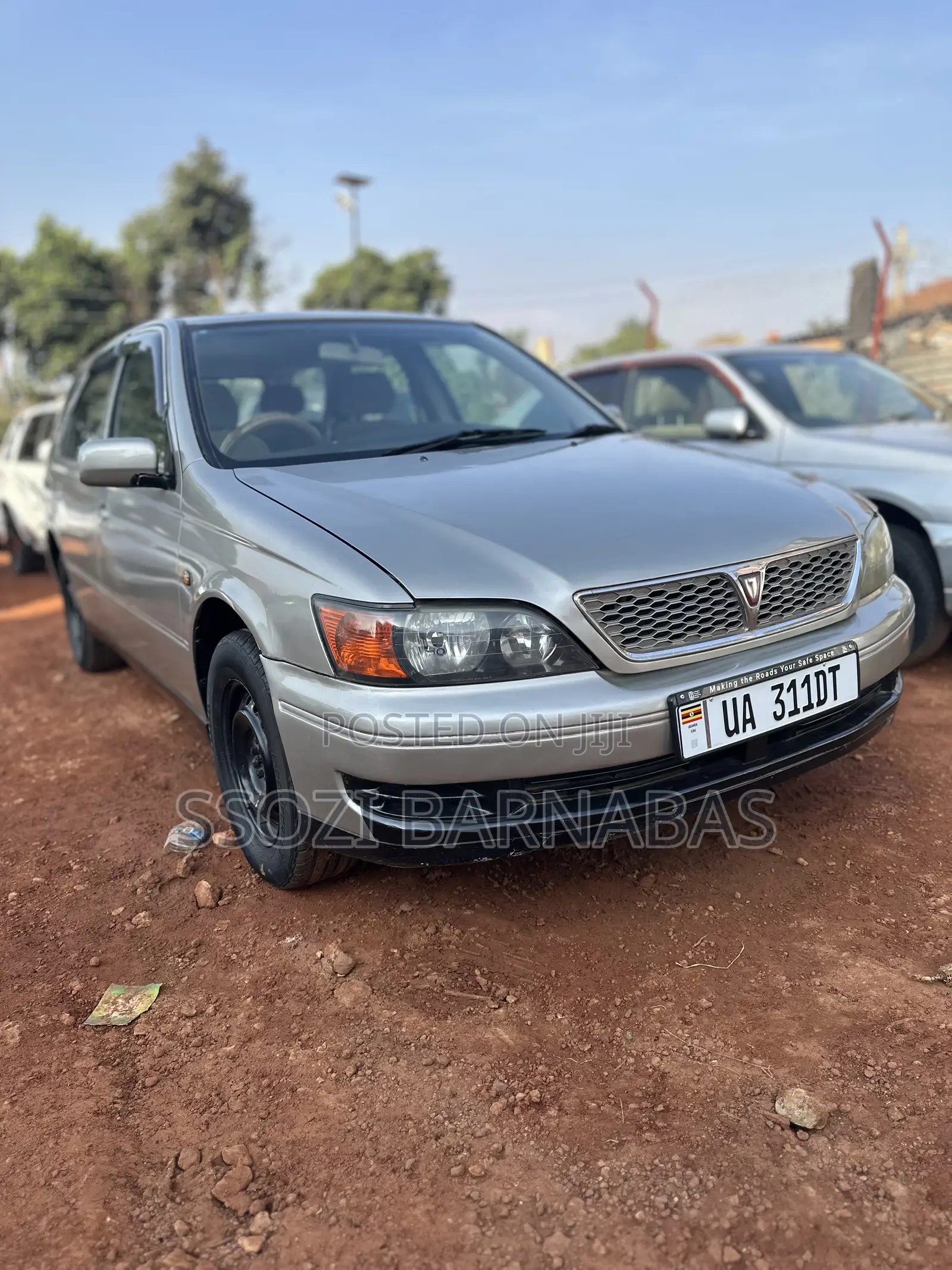 Toyota Vista 2002 Gold