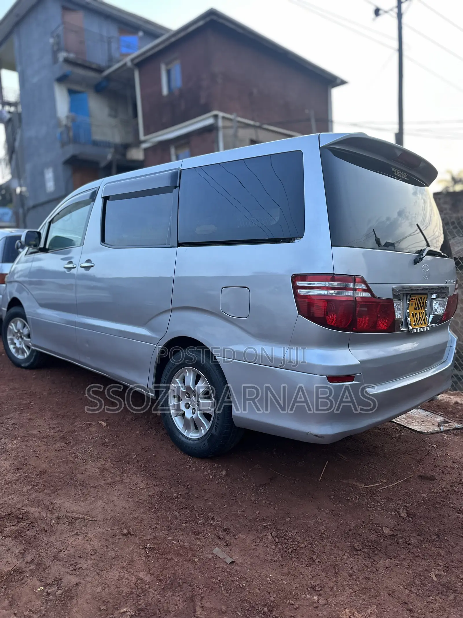 Toyota Alphard 2006