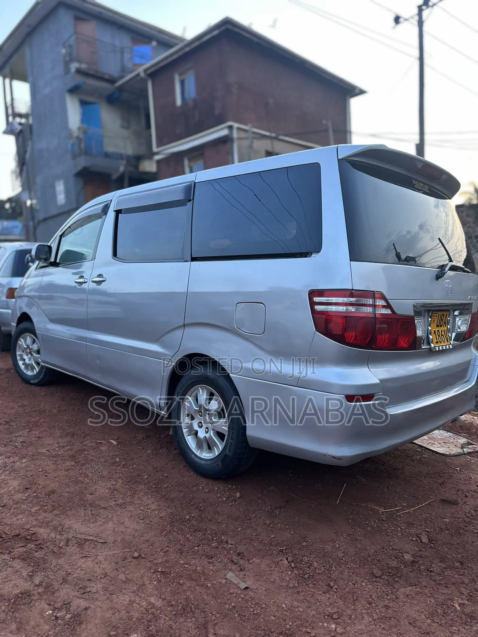 Toyota Alphard 2006