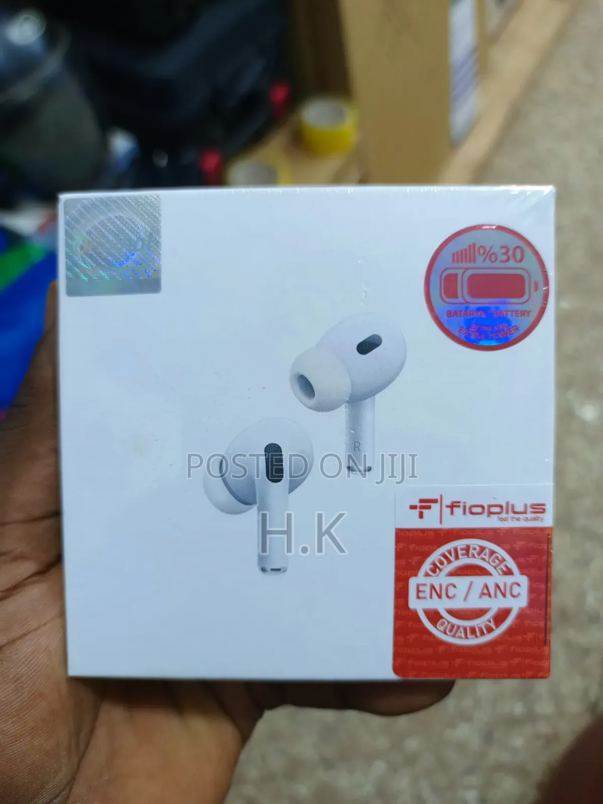 Apple AirPods Pro.