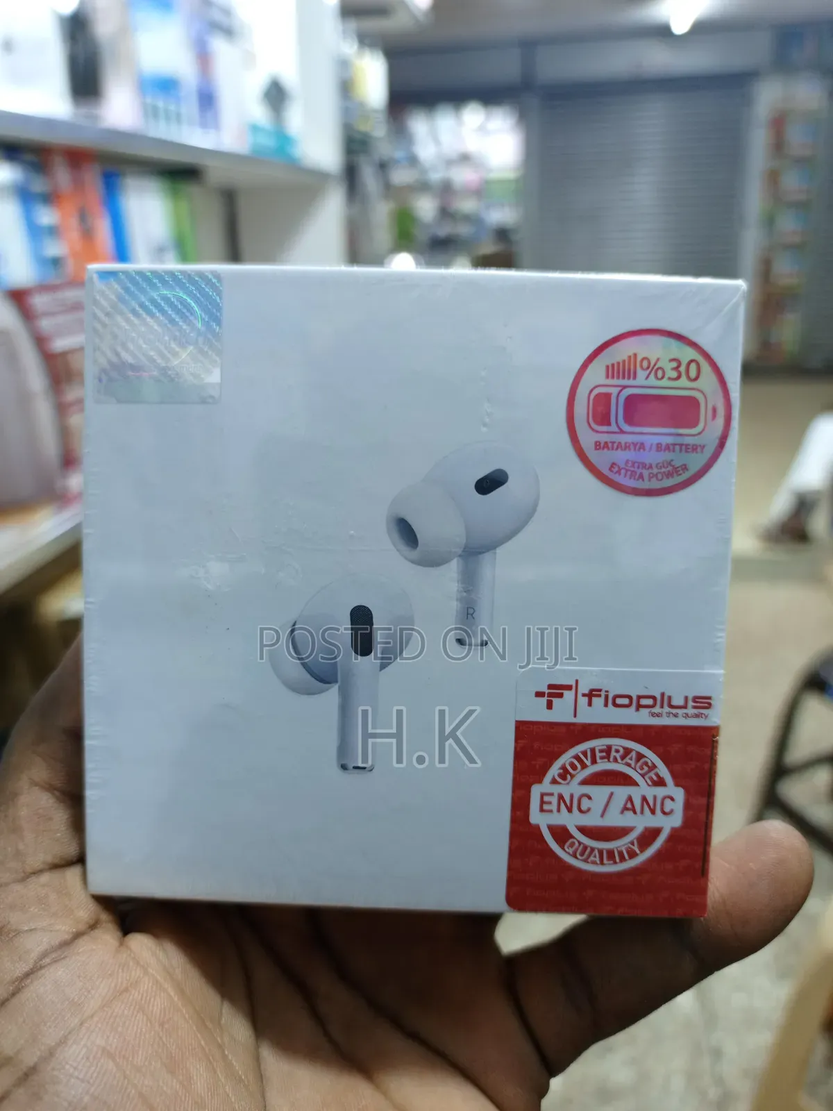 Apple AirPods Pro.