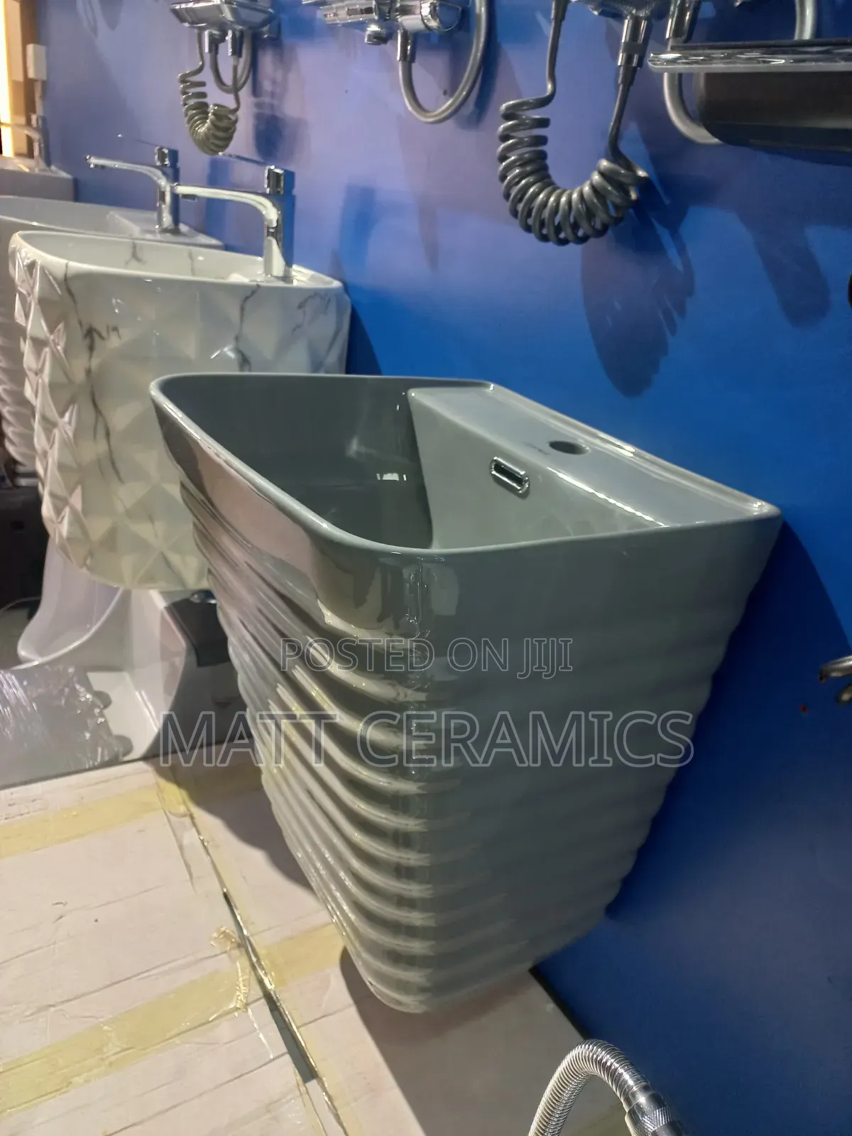 Wall Hung Basin