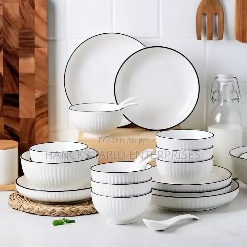 Consise Dinner Plates