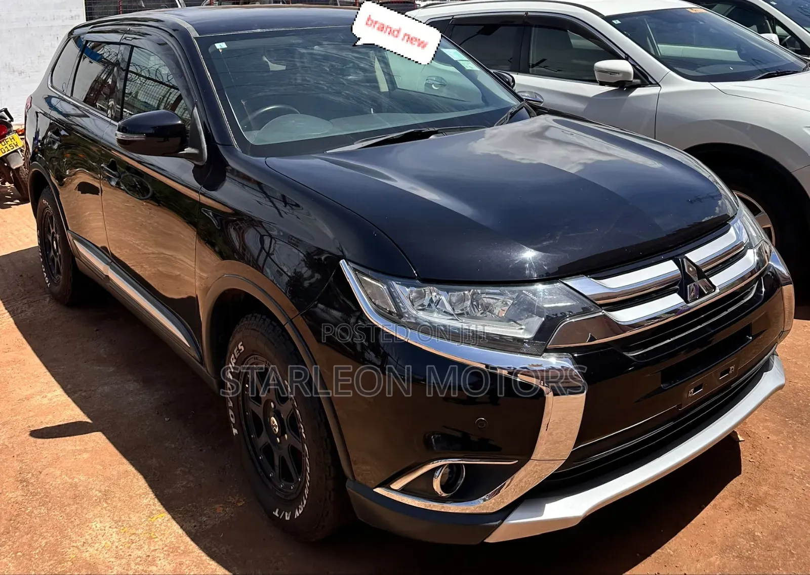 Mitsubishi Outlander 2017 Black