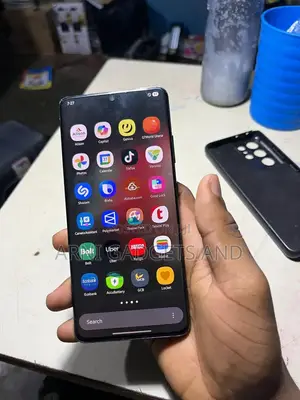 Samsung Galaxy S21 Ultra 5G 128 GB Black