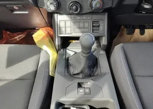 New Toyota Hilux 2025 Silver
