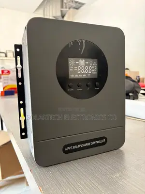 High Efficiency MPPT 60A Charge Controller 1700W Max 4 Solar Input