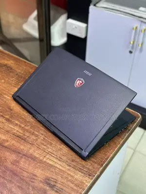 New Laptop MSI GS73VR 7RF Stealth Pro 16GB Intel Core i7 SSD 512GB
