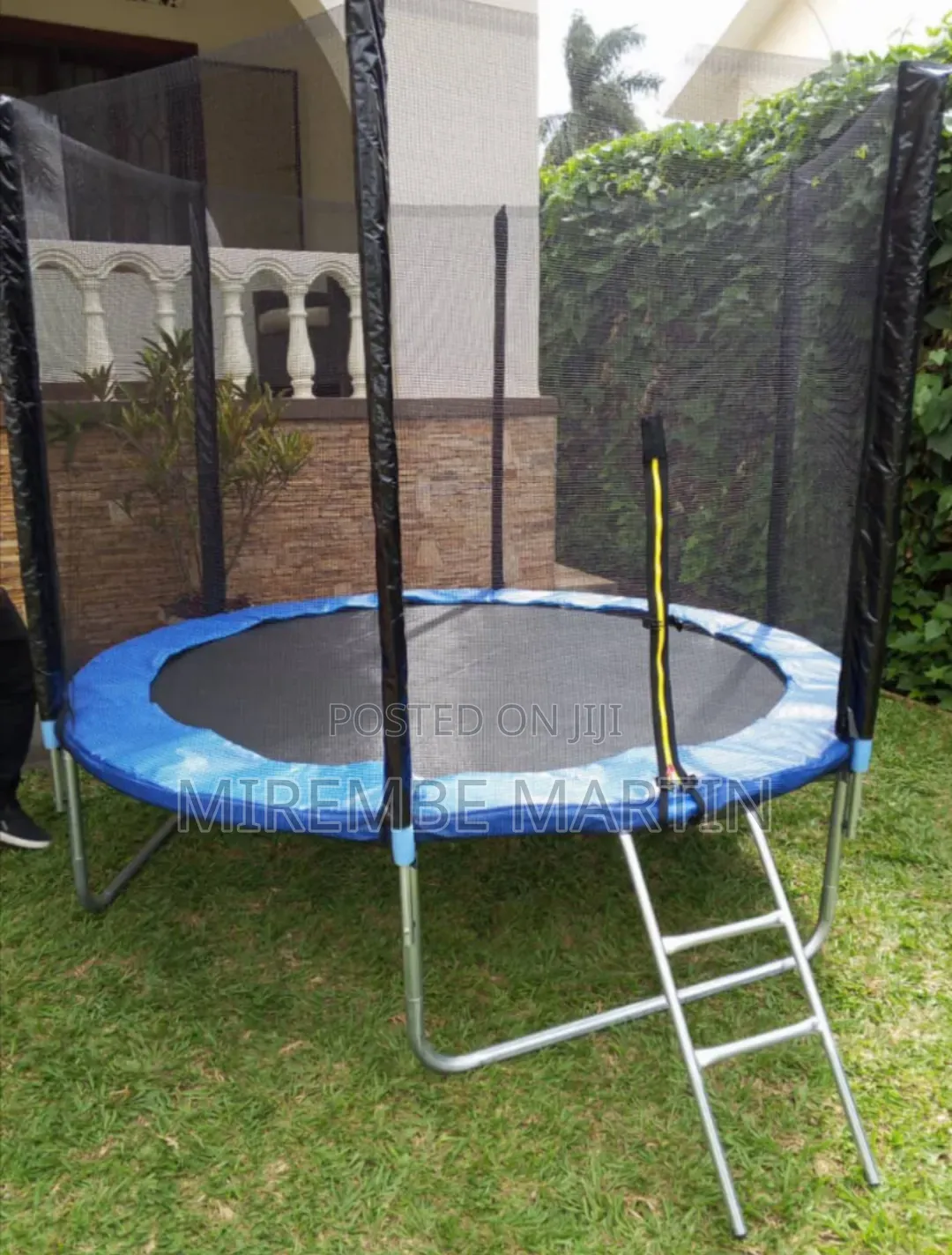 8ft Kids Trampoline.