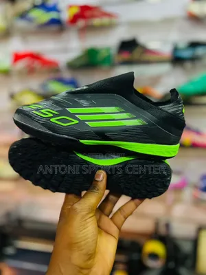 Black Shoe F50 Fair Pray