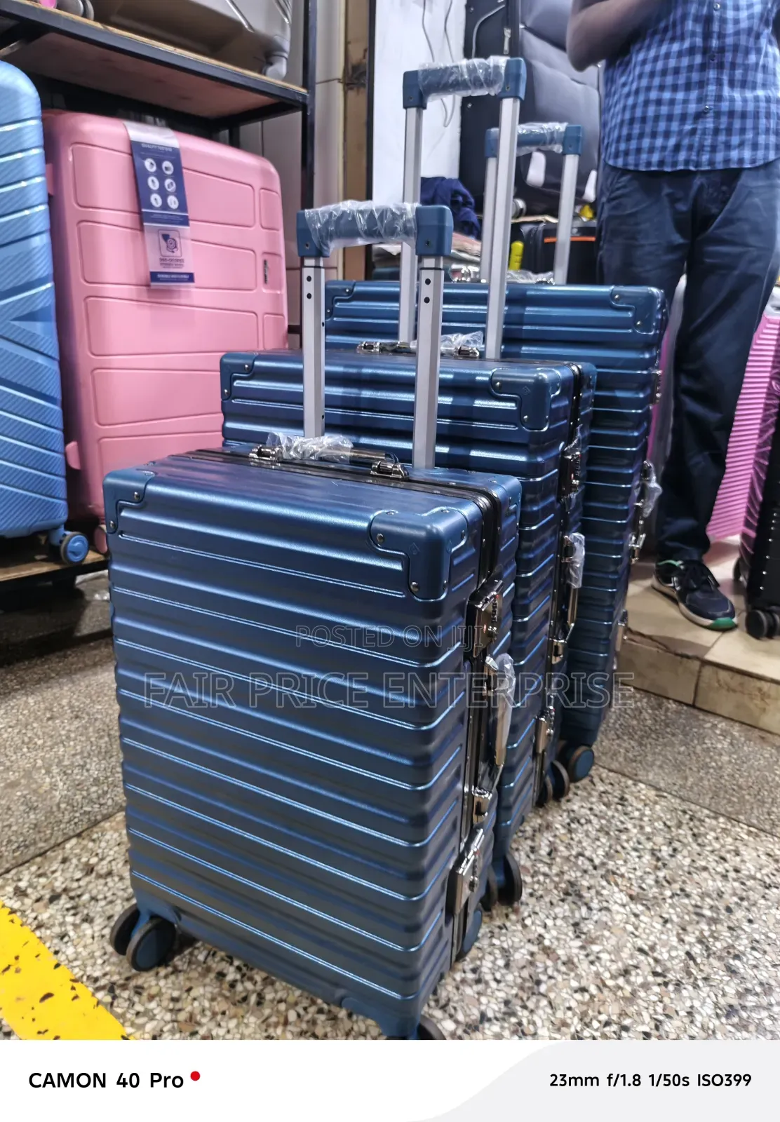 Original Aluminum Plastic Suitcases. 3pcs in 1 Set