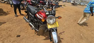 Hero Hunter 125 2023 Red