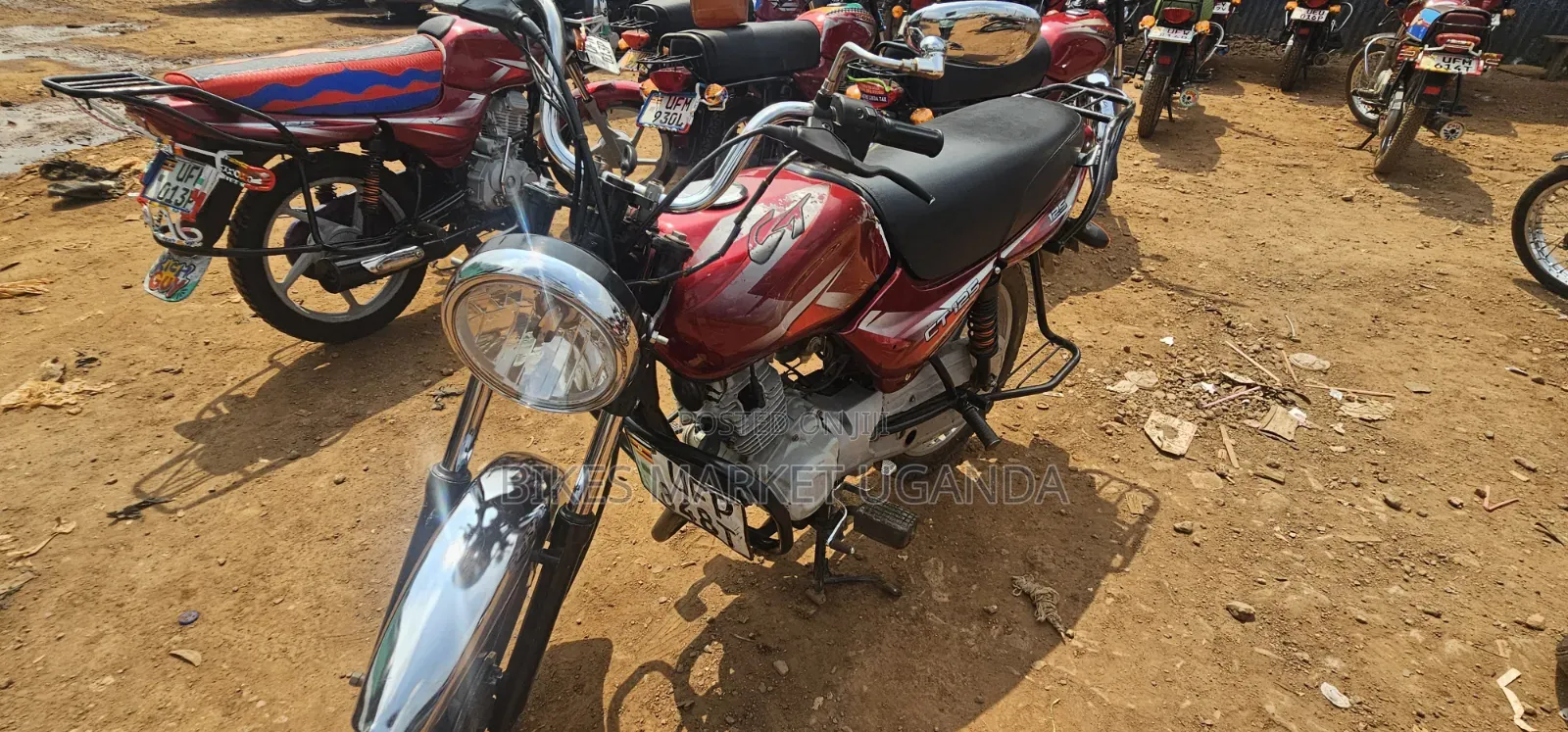 Bajaj CT 125X 2023 Red