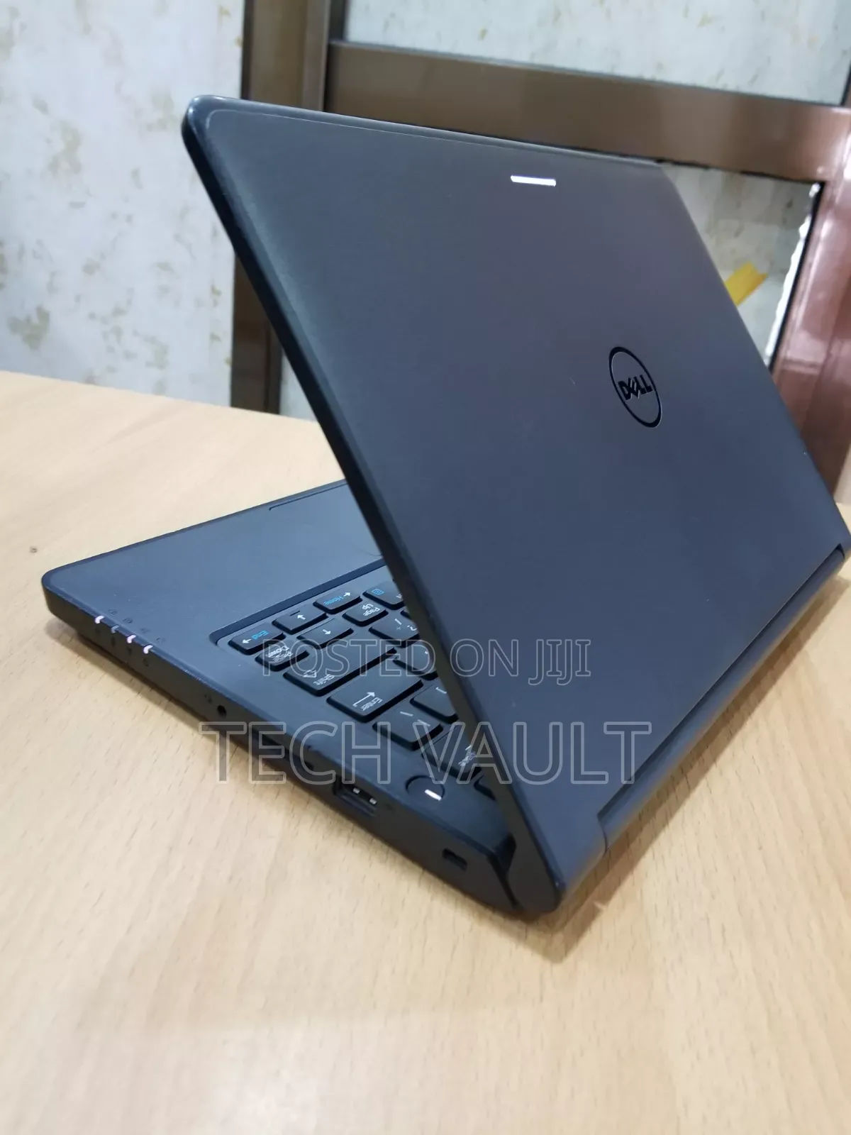 New Laptop Dell Latitude 11 3150 4GB Intel Celeron SSD 500GB