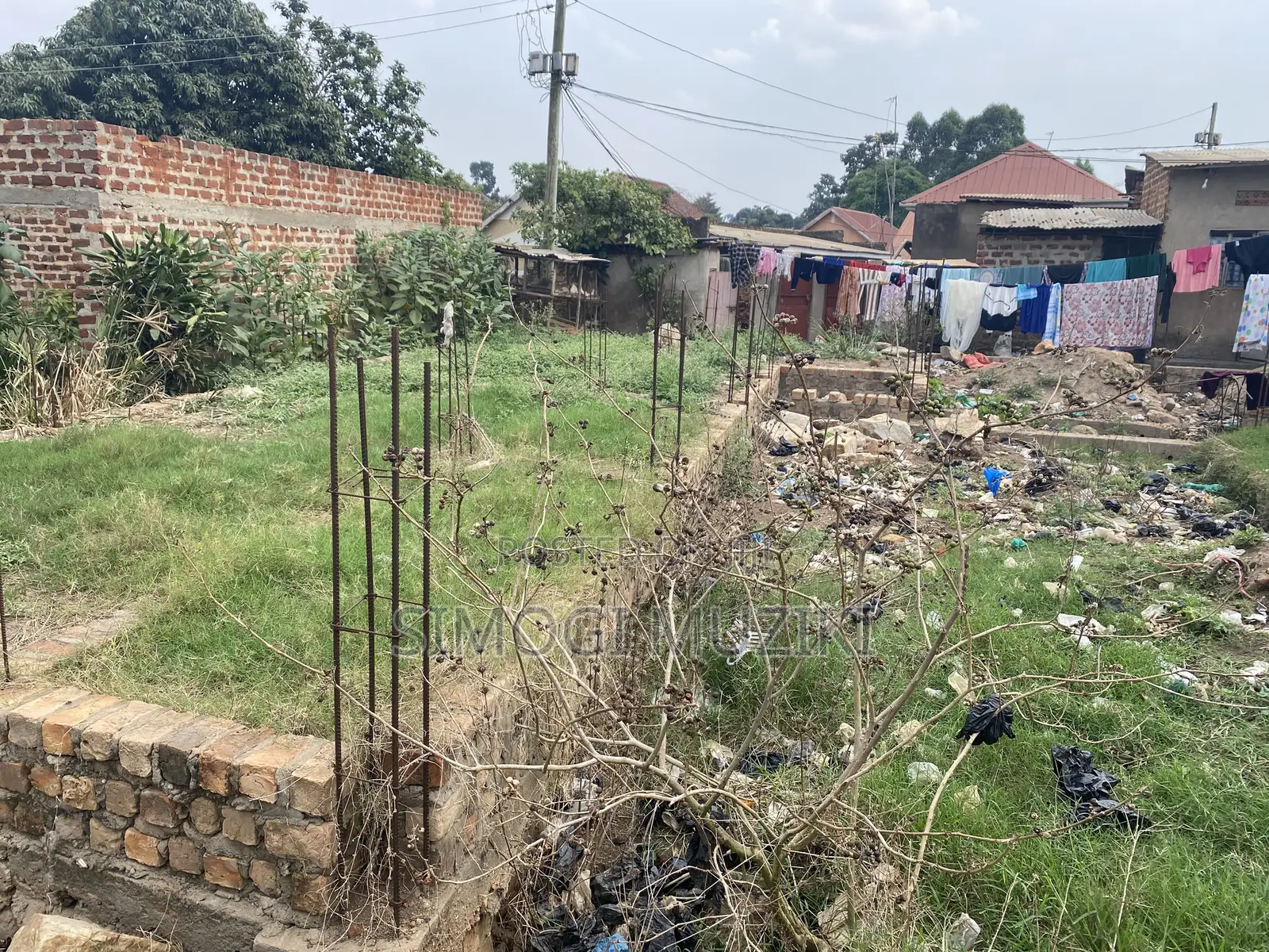Plot of Land With a Flat Foundation