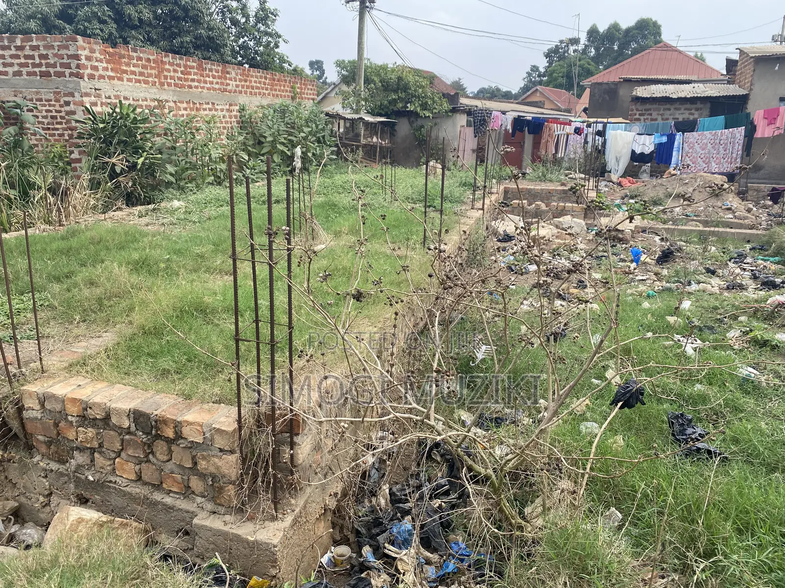 Plot of Land With a Flat Foundation