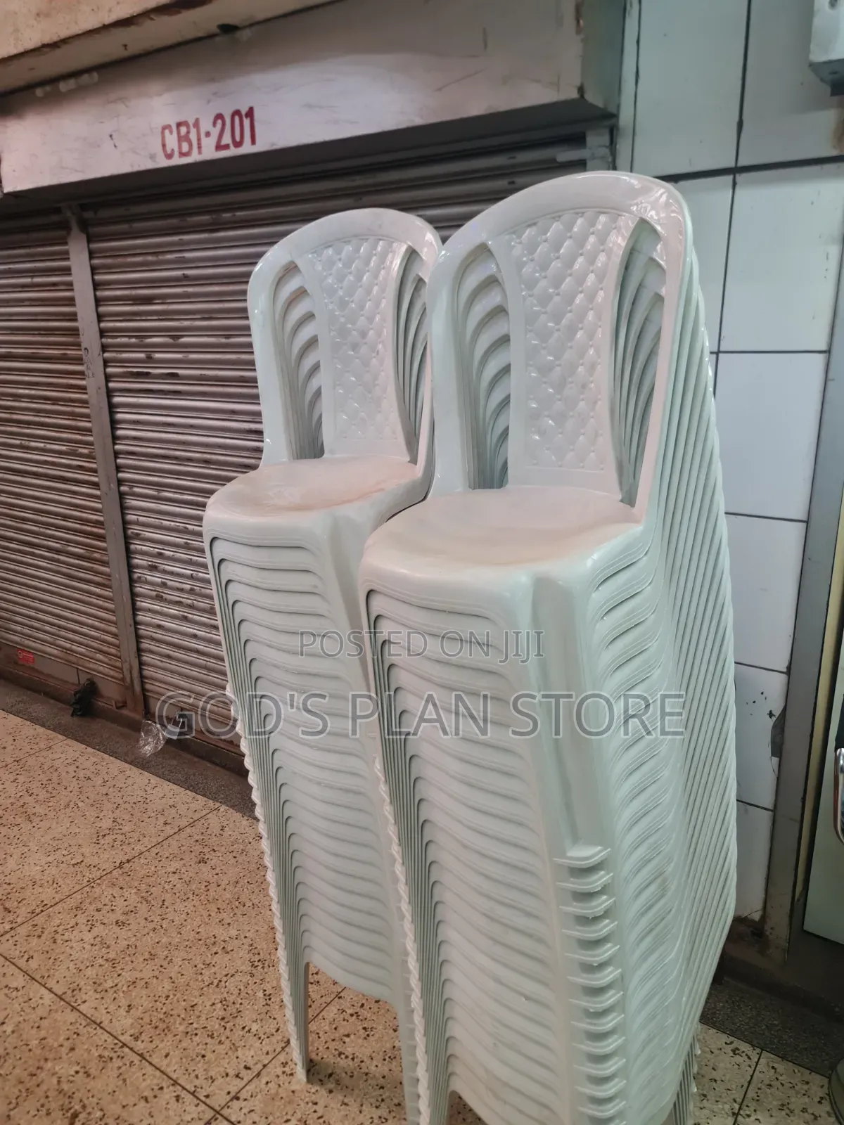 Glacier Plastic Chairs Plastic Chairs Highbacked