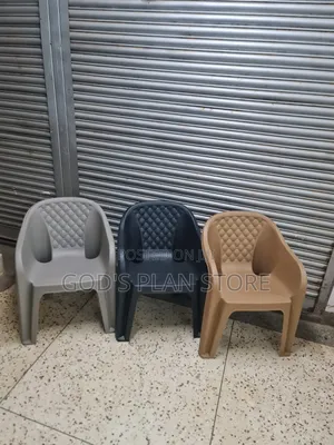 Chrono-Pod Plastic Chairs Plastic Chairs