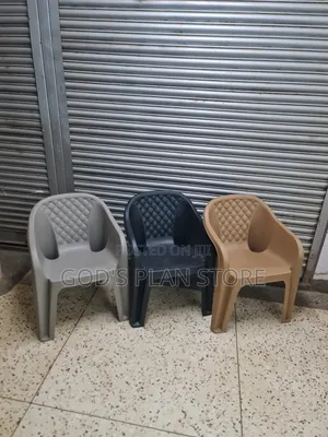 Chrono-Pod Plastic Chairs Plastic Chairs