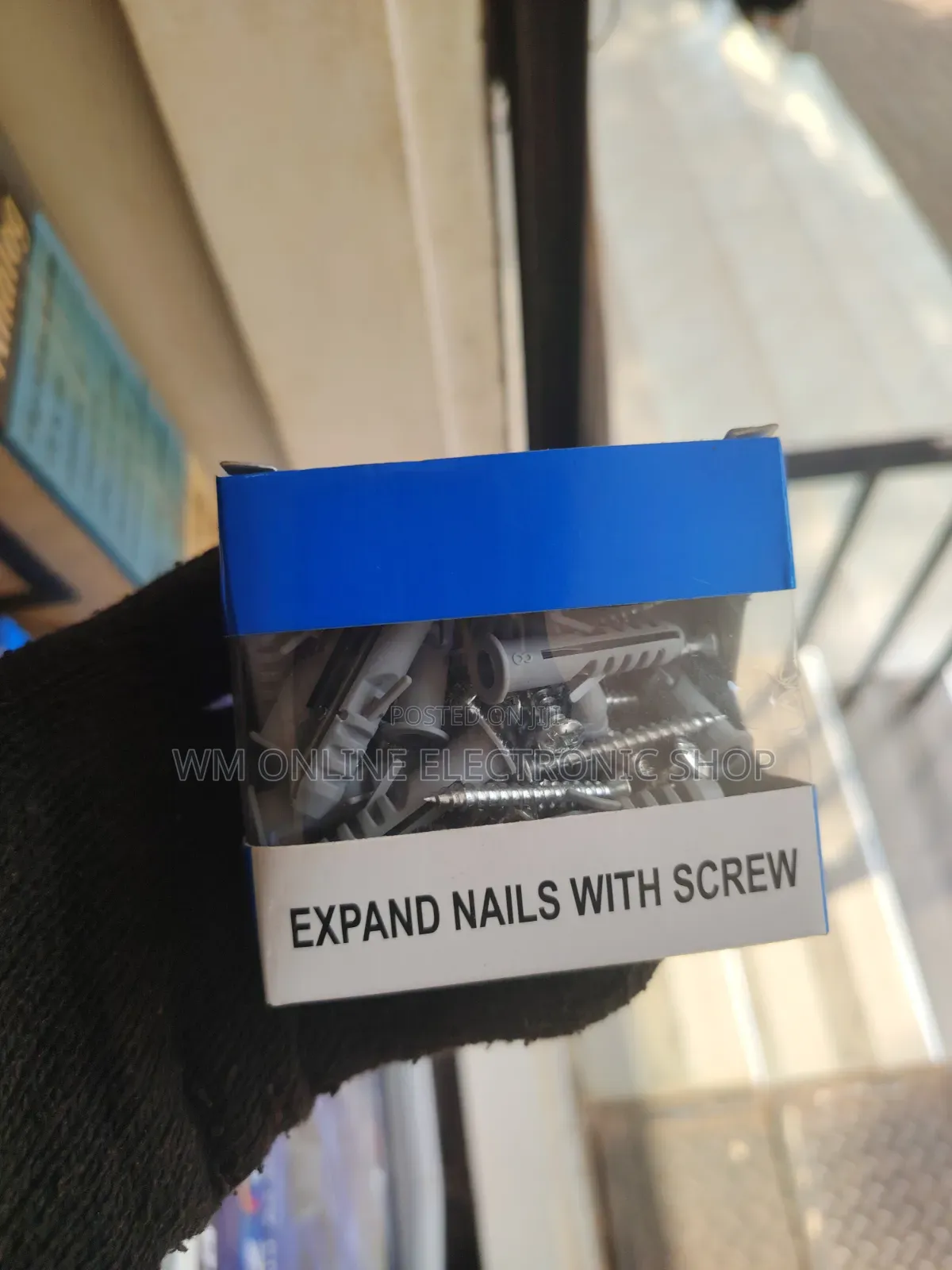 Expand Nails With Screw 8mm