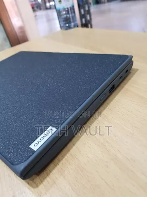 New Laptop Lenovo G780 4GB Intel Celeron SSD 128GB