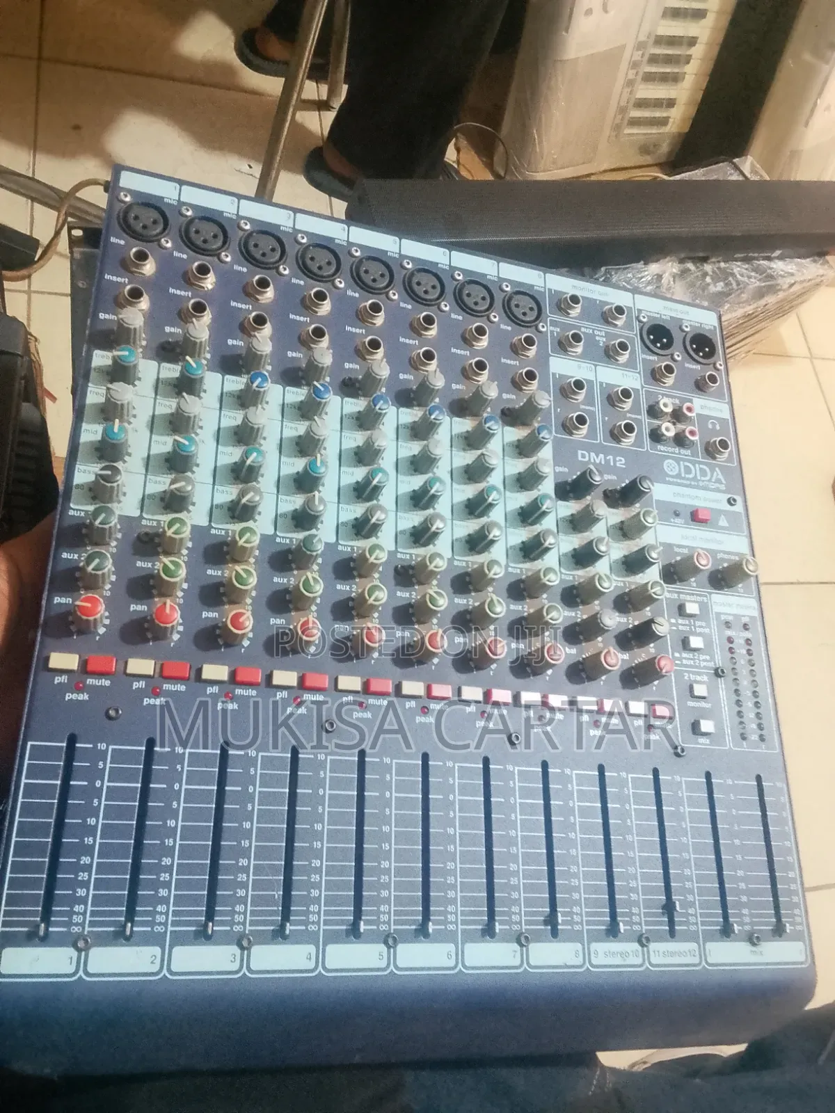 DDA Mixer Console