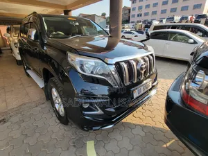 Toyota Land Cruiser Prado 2013 Black