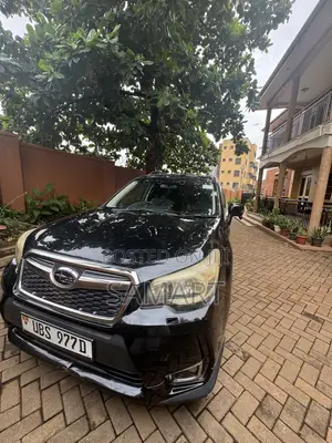Subaru Forester 2.0XT Premium 4dr SUV AWD (2.0L 4cyl Turbo CVT) 2014
