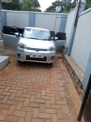 Toyota Rumion 1.5 FWD 2023 Silver