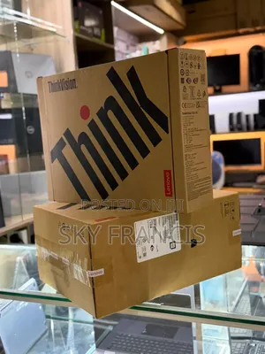 New Lenovo ThinkCentre Neo 50T 8GB Intel Core i7 SSD 512GB