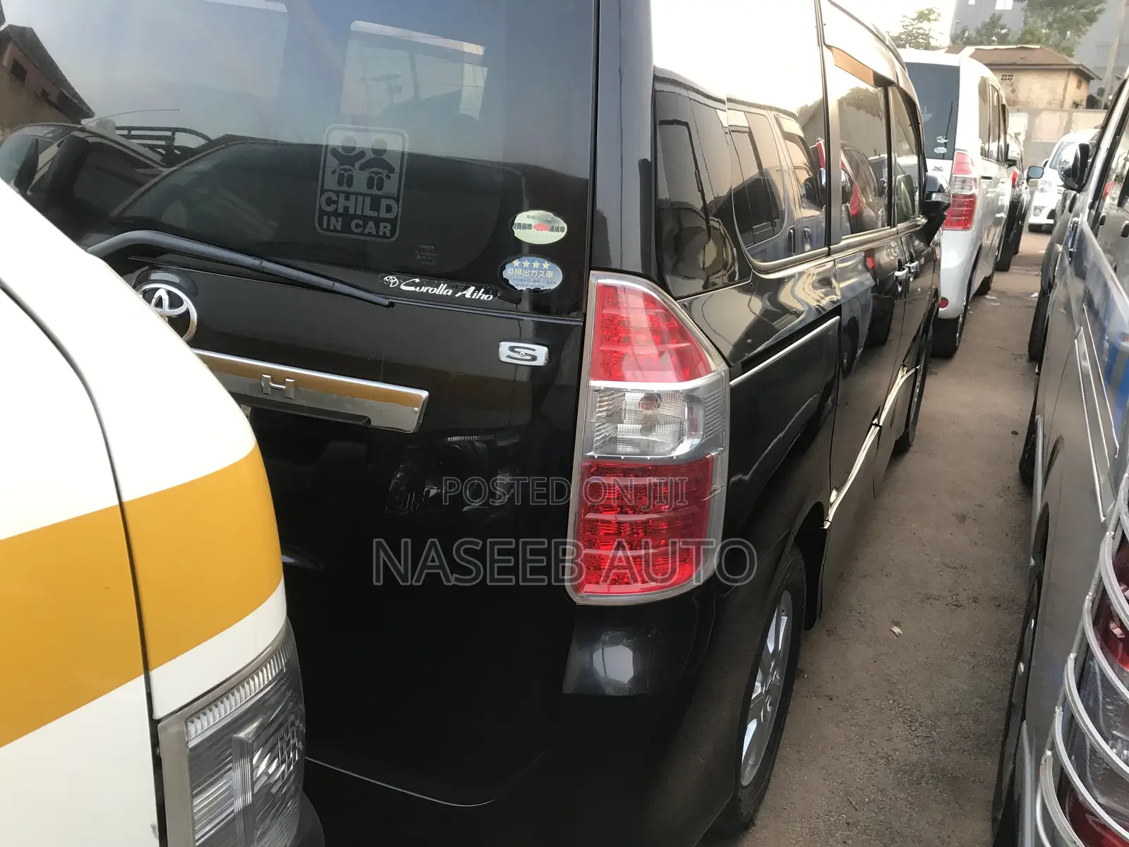 Toyota Noah 2008 Black