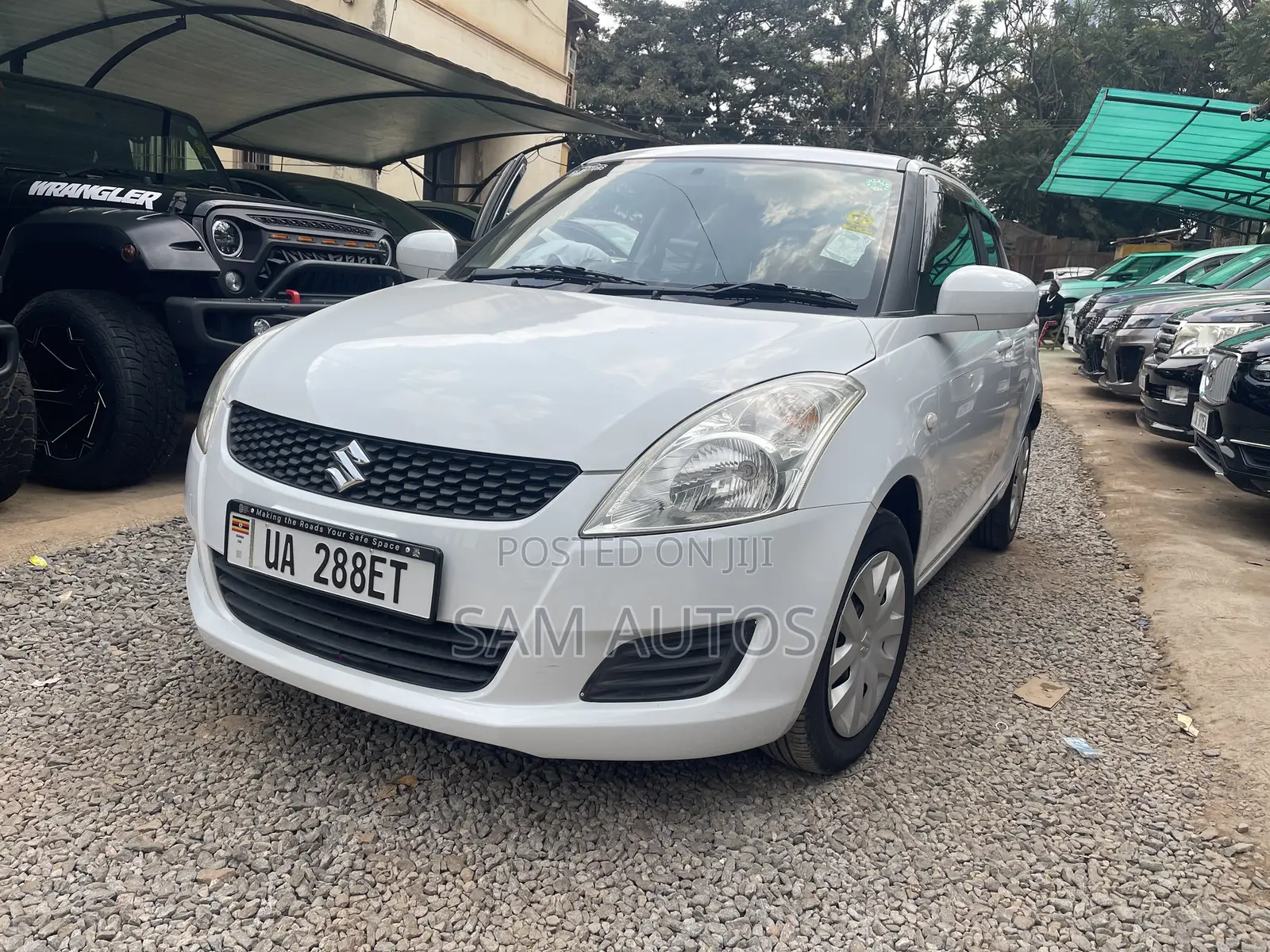 Suzuki Swift 2011 White