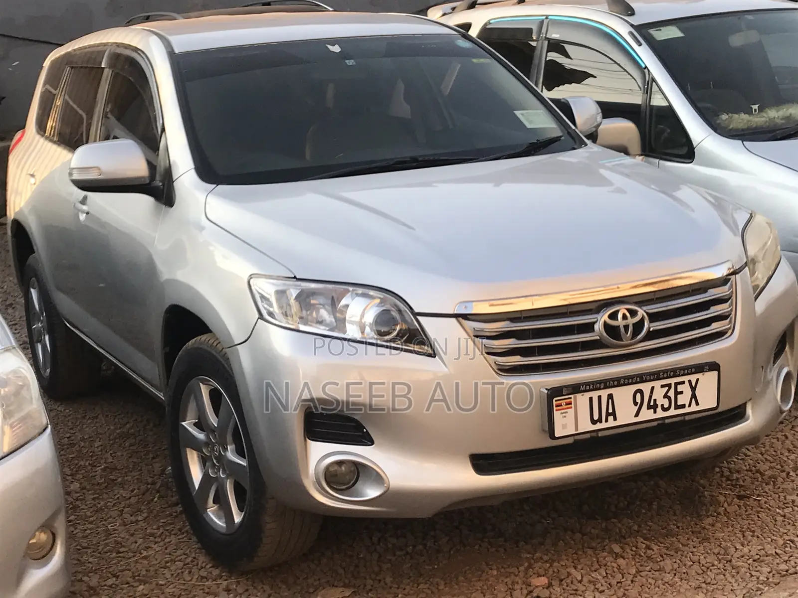 Toyota Vanguard 2008 Silver