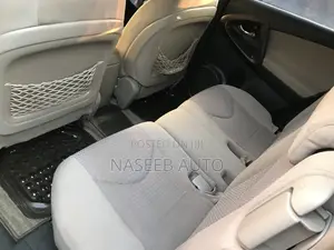 Toyota Vanguard 2008 Silver