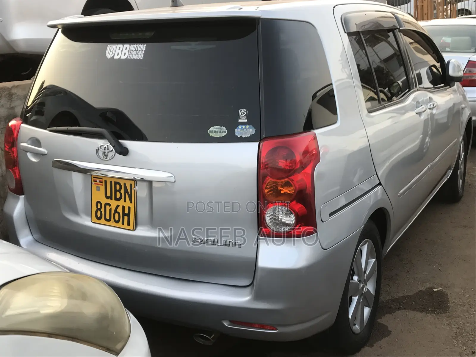 Toyota Raum 2007 Silver