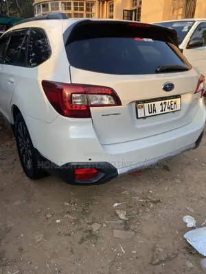 Subaru Outback 2.5i AWD 2017 White